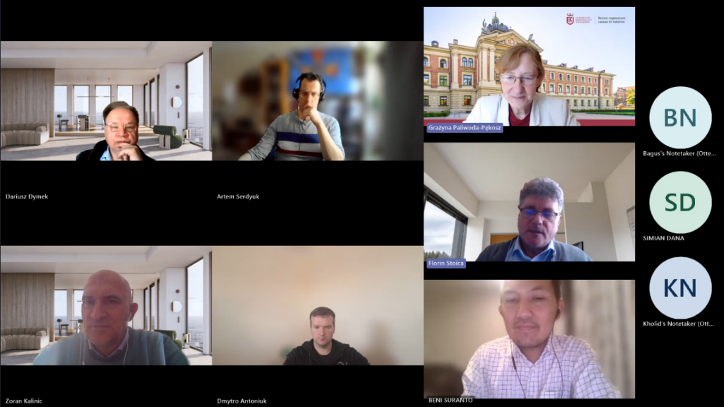 The screenshot of the meting participants.