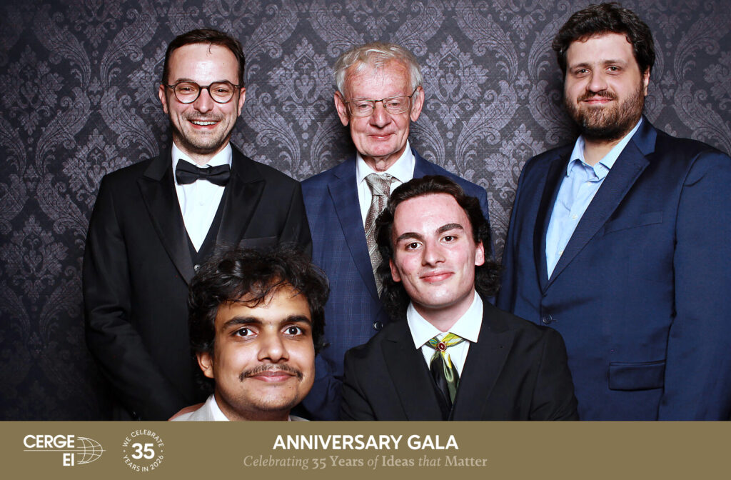 Prof. Vladan Ivanovic with 35th Anniversary Celebration of CERGE-EI participants.