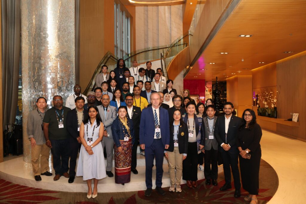 The group picture of the conference participants.